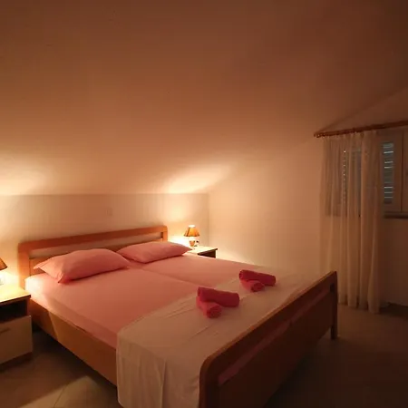 Apartments Adriatika Makarska Room photo