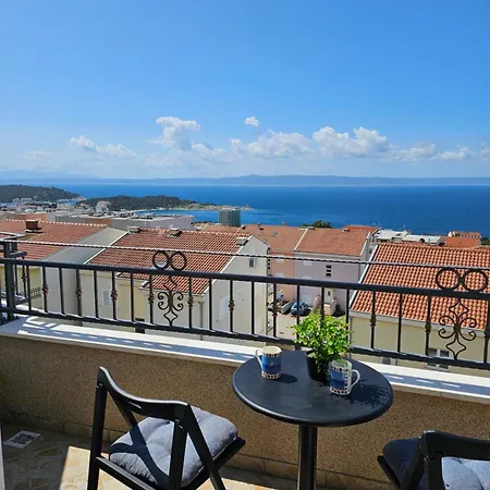 Apartments Adriatika Makarska Room photo