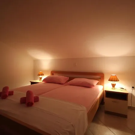 Apartments Adriatika Makarska Room photo