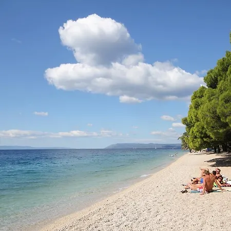 Apartments Adriatika Makarska Room photo
